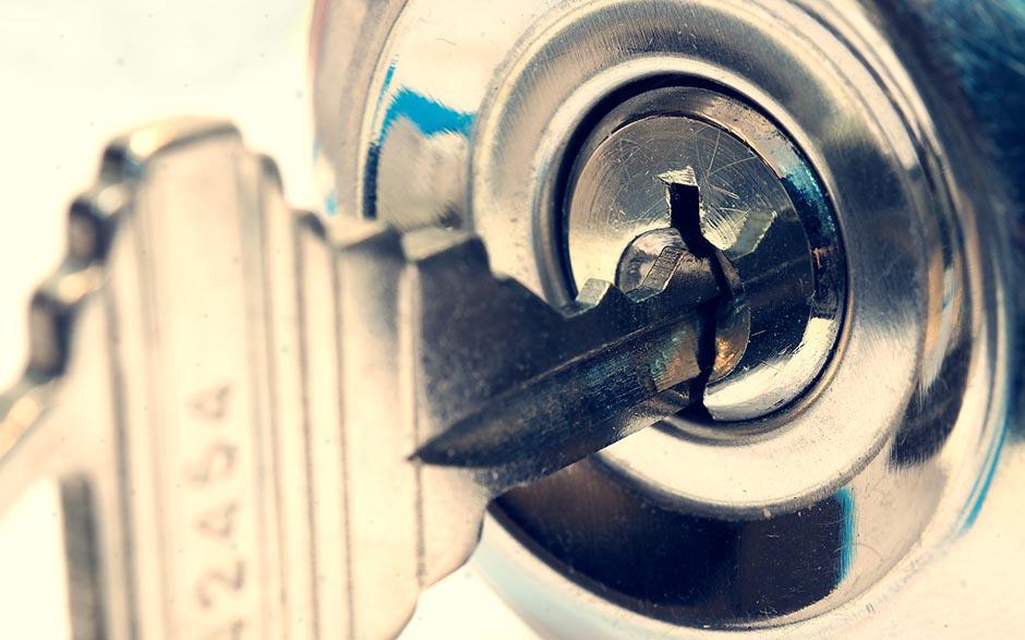 ouverture de porte claquée serrurier Coutevroult